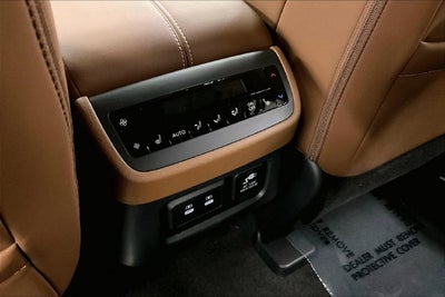 2026 Nissan Pathfinder Platinum 4WD - Captain Chairs, Accent, Cargo, Lighting Pkgs