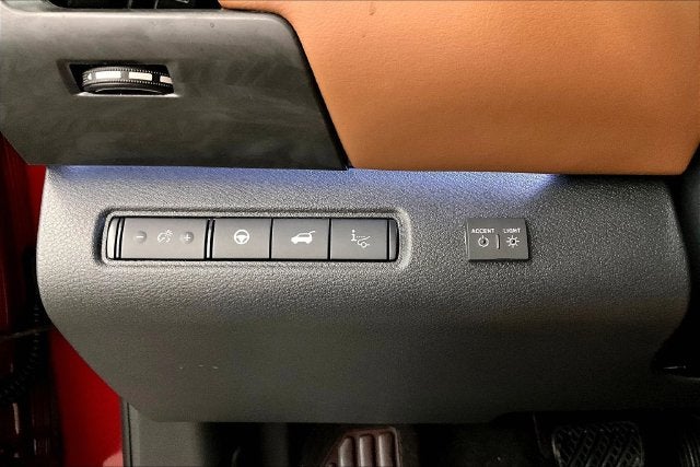 2026 Nissan Pathfinder Platinum 4WD - Captain Chairs, Accent, Cargo, Lighting Pkgs