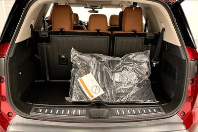2026 Nissan Pathfinder Platinum 4WD - Captain Chairs, Accent, Cargo, Lighting Pkgs