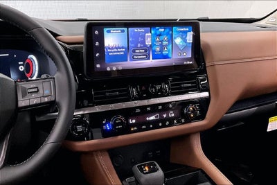 2026 Nissan Pathfinder Platinum 4WD - Captain Chairs, Accent, Cargo, Lighting Pkgs