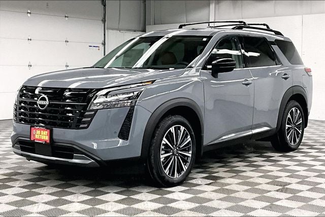 2026 Nissan Pathfinder Platinum 4WD - Captain Chairs and Cargo Packages