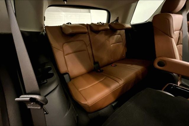 2026 Nissan Pathfinder Platinum 4WD - Captain Chairs and Cargo Packages