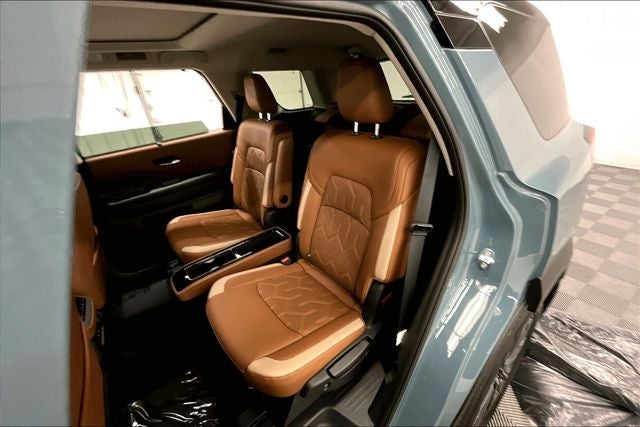 2026 Nissan Pathfinder Platinum 4WD - Captain Chairs and Cargo Packages