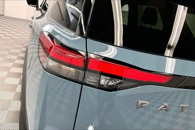 2026 Nissan Pathfinder Platinum 4WD - Captain Chairs and Cargo Packages