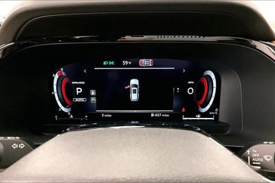 2026 Nissan Pathfinder Platinum 4WD - Captain Chairs and Cargo Packages