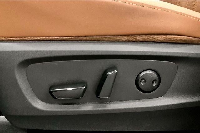 2026 Nissan Pathfinder Platinum 4WD - Captain Chairs and Cargo Packages