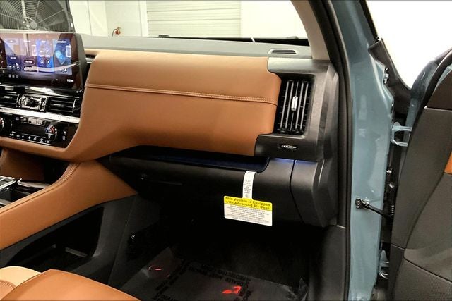 2026 Nissan Pathfinder Platinum 4WD - Captain Chairs and Cargo Packages