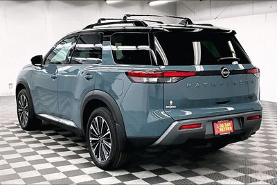 2026 Nissan Pathfinder Platinum 4WD - Captain Chairs and Cargo Packages