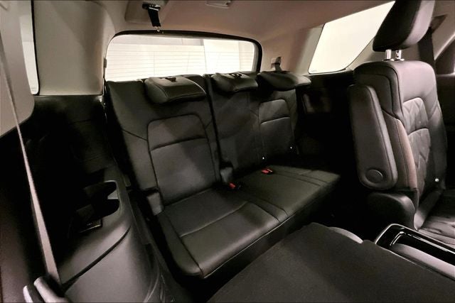 2026 Nissan Pathfinder Platinum 4WD - Captain Chairs, Accent, Cargo, Lighting Pkgs