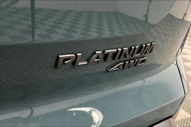 2026 Nissan Pathfinder Platinum 4WD - Captain Chairs and Cargo Packages