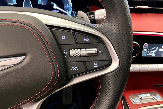 2024 Genesis GV70 2.5T AWD-Pano Roof-Adaptive Cruise-Htd/Cooled Seats
