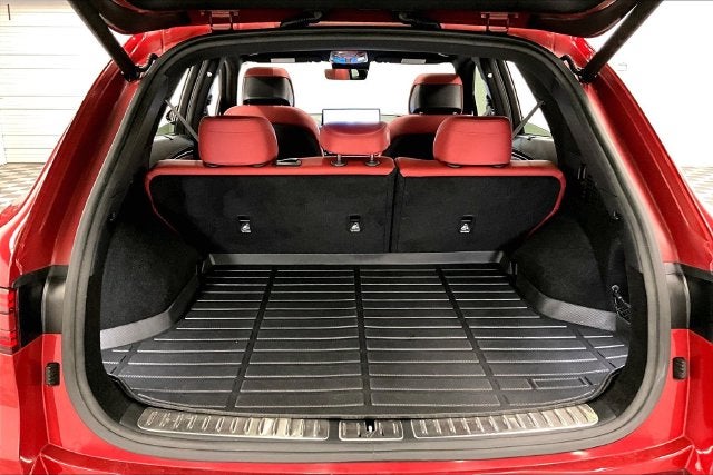 2024 Genesis GV70 2.5T AWD-Pano Roof-Adaptive Cruise-Htd/Cooled Seats