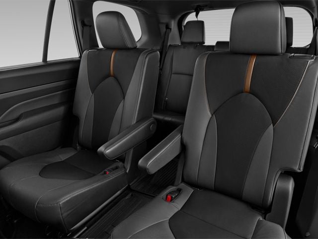 2024 Toyota Grand Highlander XLE AWD-Leather