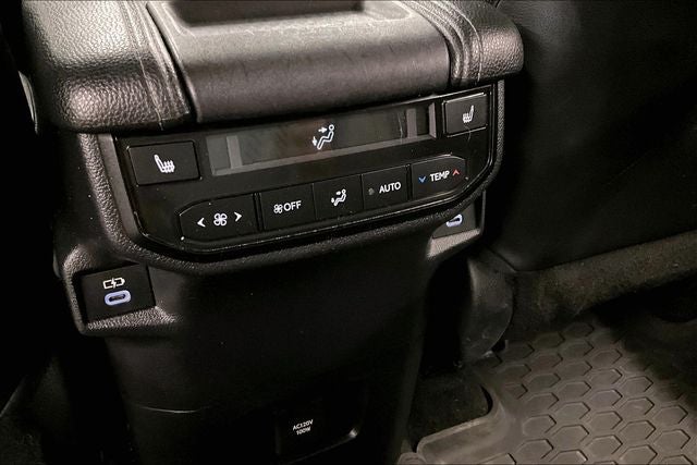 2024 Toyota Grand Highlander XLE AWD-Pano Roof-Adaptive Cruise-Htd/Cooled Leather