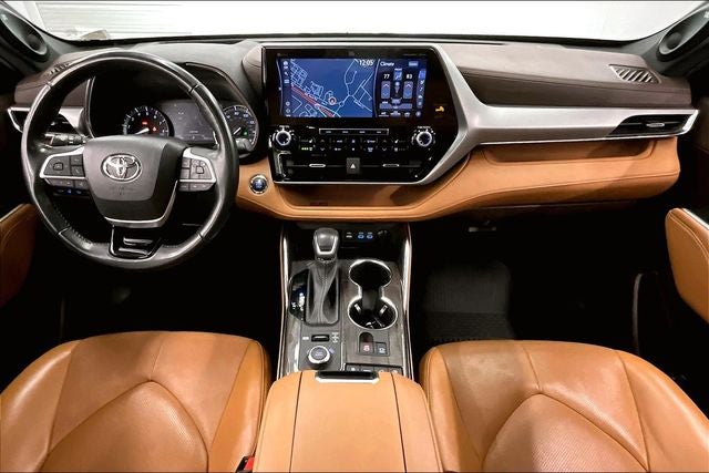 2022 Toyota Highlander Platinum AWD - Pano Roof - Htd/Cooled Leather