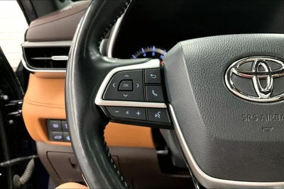2022 Toyota Highlander Platinum AWD - Pano Roof - Htd/Cooled Leather