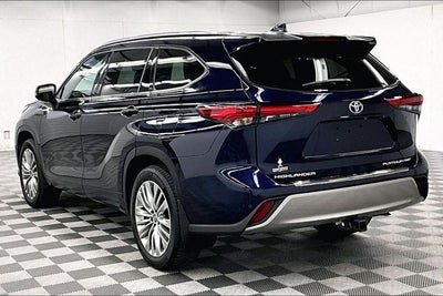 2022 Toyota Highlander Platinum AWD - Pano Roof - Htd/Cooled Leather