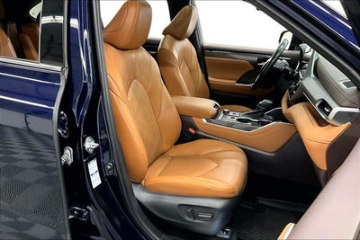 2022 Toyota Highlander Platinum AWD - Pano Roof - Htd/Cooled Leather