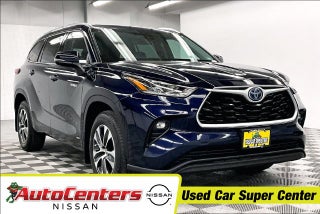 2021 Toyota Highlander Hybrid XLE AWD-Sunroof-Adaptive Cruise-Htd Seats