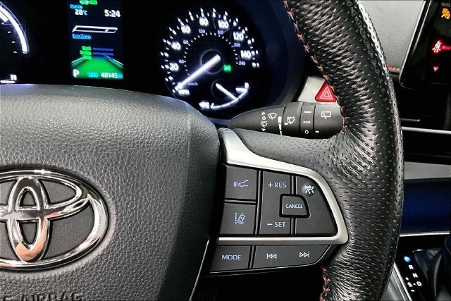 2022 Toyota Sienna XSE Sunroof-Adaptive Cruise-Htd Seats