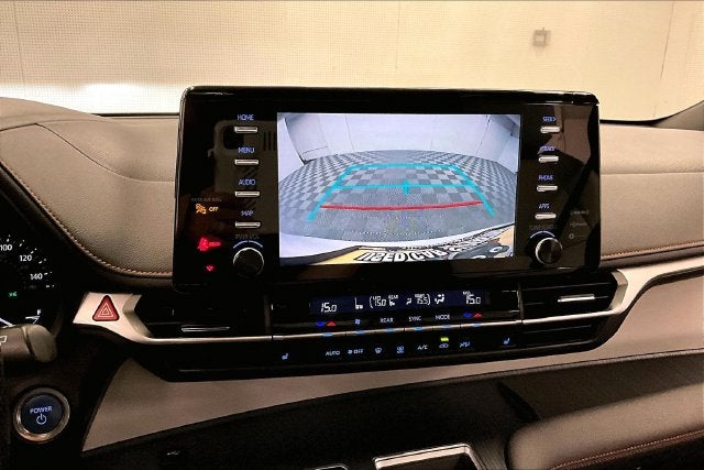 2022 Toyota Sienna XSE Sunroof-Adaptive Cruise-Htd Seats