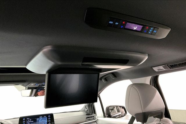 2023 Toyota Sienna XSE 8 Passenger