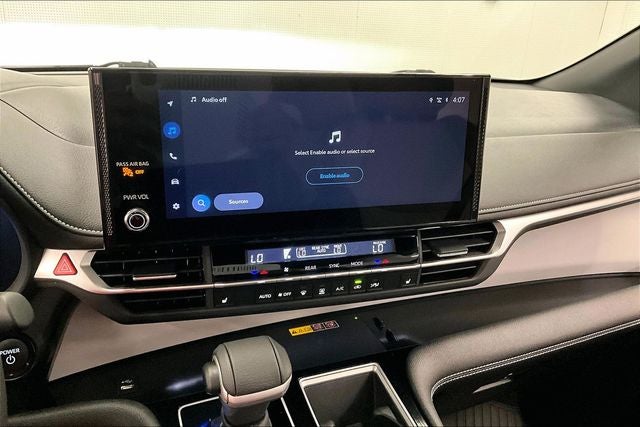 2025 Toyota Sienna XSE AWD - Sunroof - Adaptive Cruise - Htd Seats