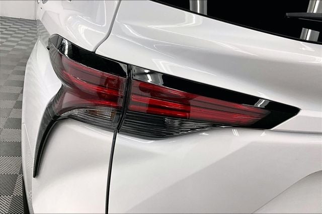 2025 Toyota Sienna XSE AWD - Sunroof - Adaptive Cruise - Htd Seats