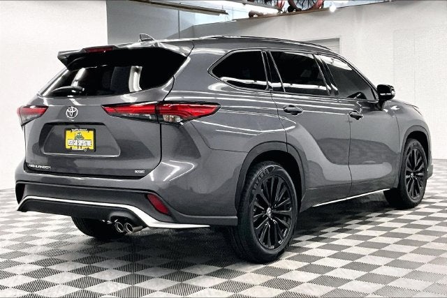 2023 Toyota Highlander XSE Sunroof-Adaptive Cruise-Htd Leather