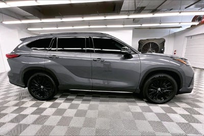 2023 Toyota Highlander XSE Sunroof-Adaptive Cruise-Htd Leather