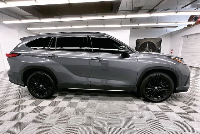 2023 Toyota Highlander XSE Sunroof-Adaptive Cruise-Htd Leather
