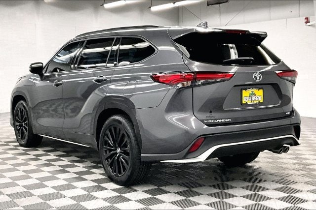2023 Toyota Highlander XSE Sunroof-Adaptive Cruise-Htd Leather