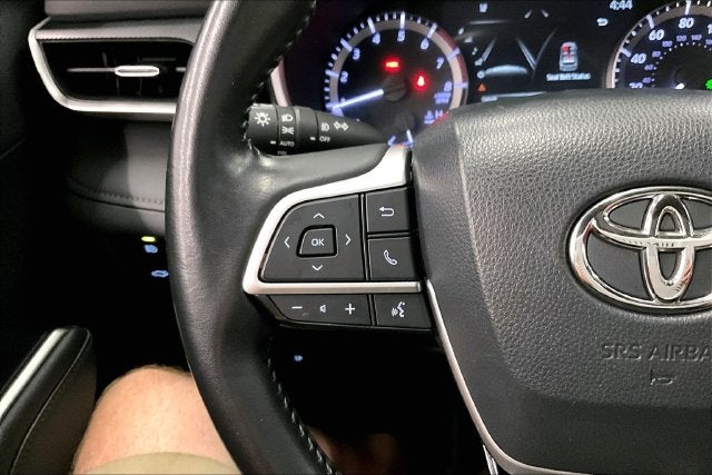 2023 Toyota Highlander XSE Sunroof-Adaptive Cruise-Htd Leather