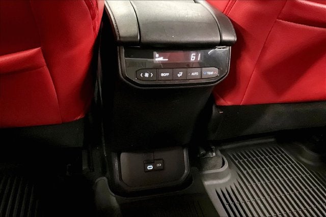 2023 Toyota Highlander XSE Sunroof-Adaptive Cruise-Htd Leather