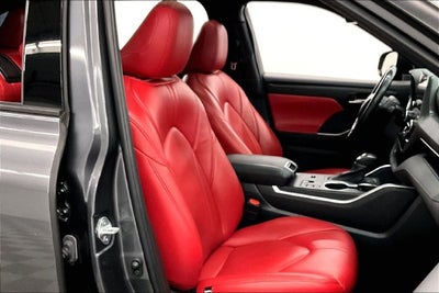 2023 Toyota Highlander XSE Sunroof-Adaptive Cruise-Htd Leather