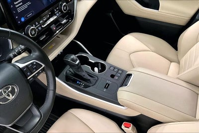 2024 Toyota Highlander XLE Sunroof - Adaptive Cruise - Htd Seats