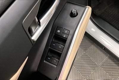 2024 Toyota Highlander XLE Sunroof - Adaptive Cruise - Htd Seats