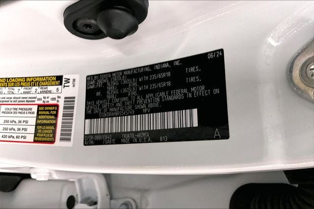 2024 Toyota Highlander XLE Sunroof - Adaptive Cruise - Htd Seats