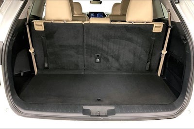 2024 Toyota Highlander XLE Sunroof - Adaptive Cruise - Htd Seats