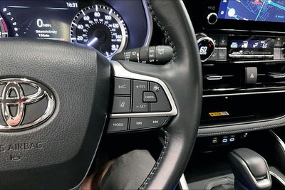2024 Toyota Highlander XLE AWD - Sunroof - Adaptive Cruise - Htd Seats