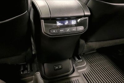 2024 Toyota Highlander XLE AWD - Sunroof - Adaptive Cruise - Htd Seats