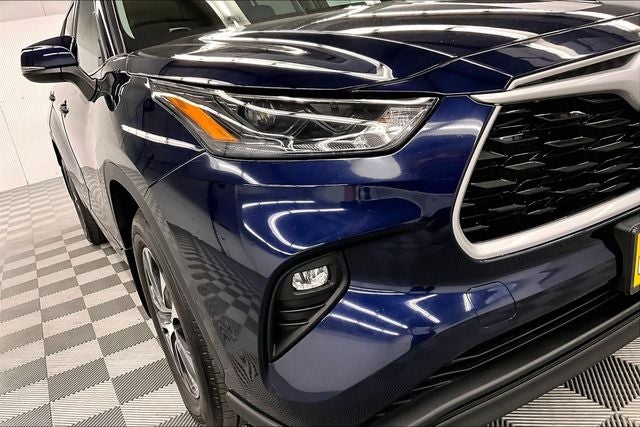 2024 Toyota Highlander XLE AWD - Sunroof - Adaptive Cruise - Htd Seats