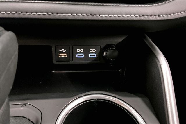 2024 Toyota Highlander XLE AWD - Sunroof - Adaptive Cruise - Htd Seats