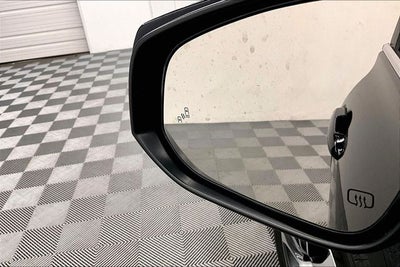 2024 Toyota Highlander XLE AWD - Sunroof - Adaptive Cruise - Htd Seats