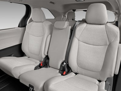 2025 Toyota Sienna LE 8 Passenger