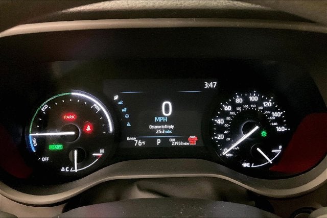 2025 Toyota Sienna LE 8 Passenger
