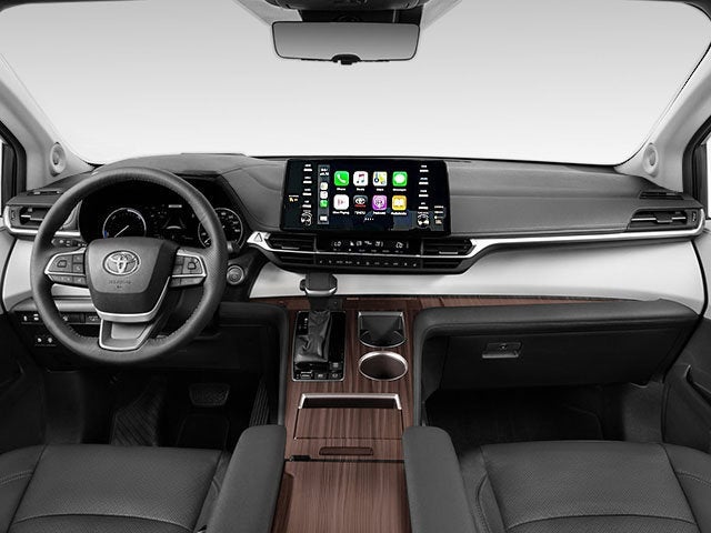 2025 Toyota Sienna LE 8 Passenger