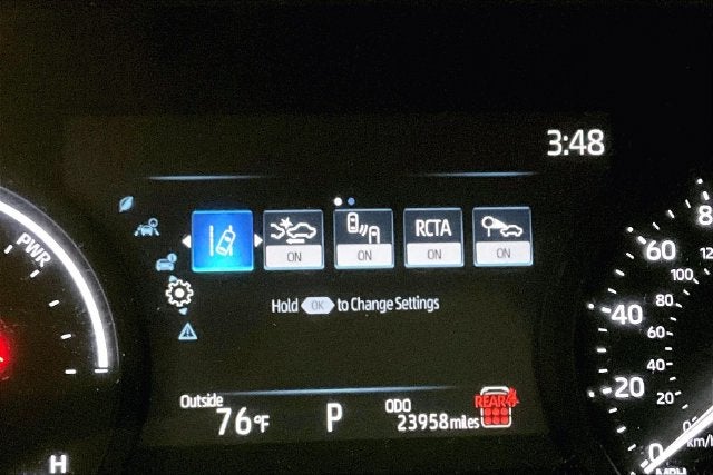 2025 Toyota Sienna LE 8 Passenger