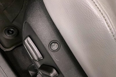 2025 Toyota Sienna LE 8 Passenger