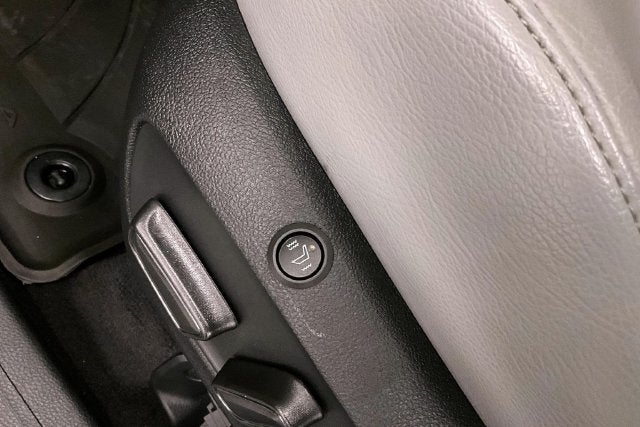2025 Toyota Sienna LE 8 Passenger